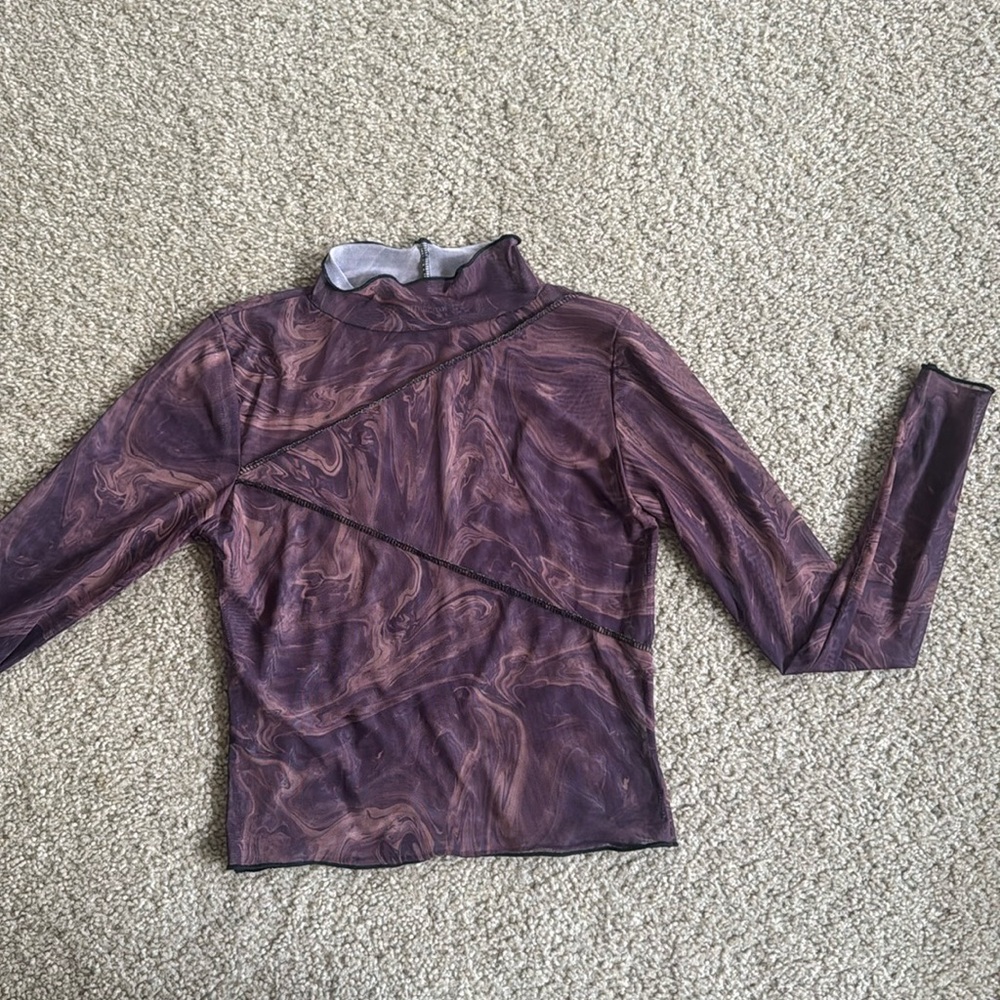 Pretty little thing mesh, purple/tan/black long sleeve, size 4